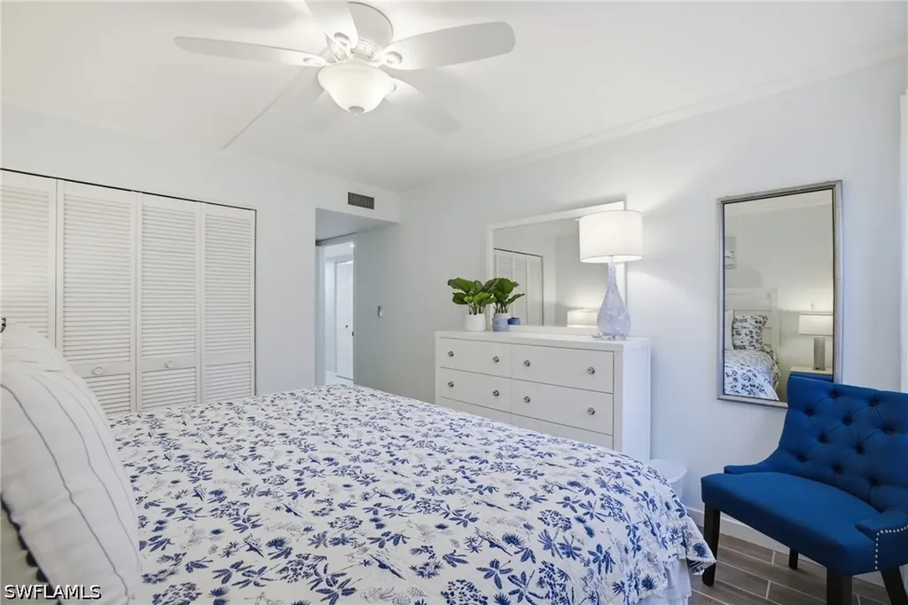 1504 Mainsail Drive Naples FL 34114