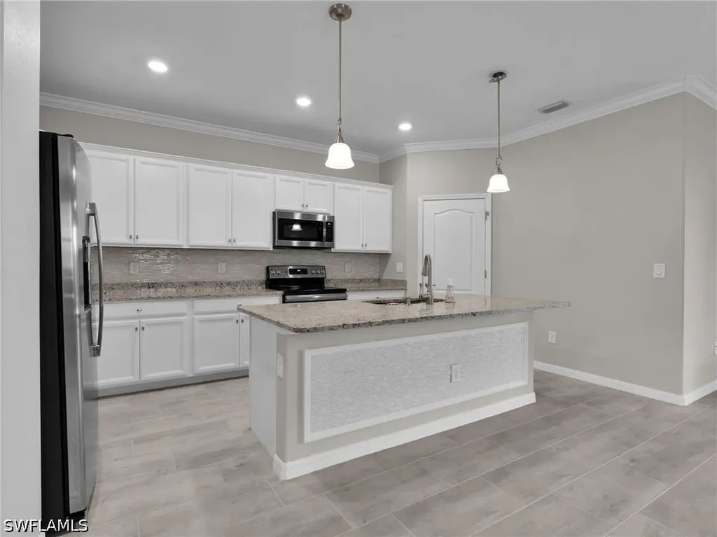 19527 Utopia Lane Estero FL 33928