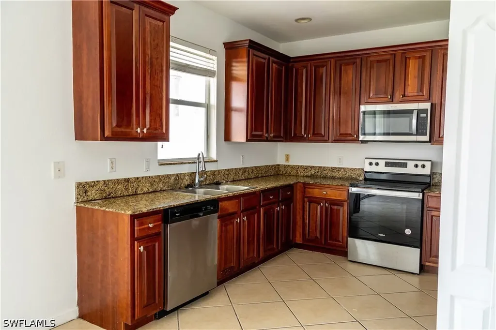 7029 Ambrosia Lane Naples FL 34119