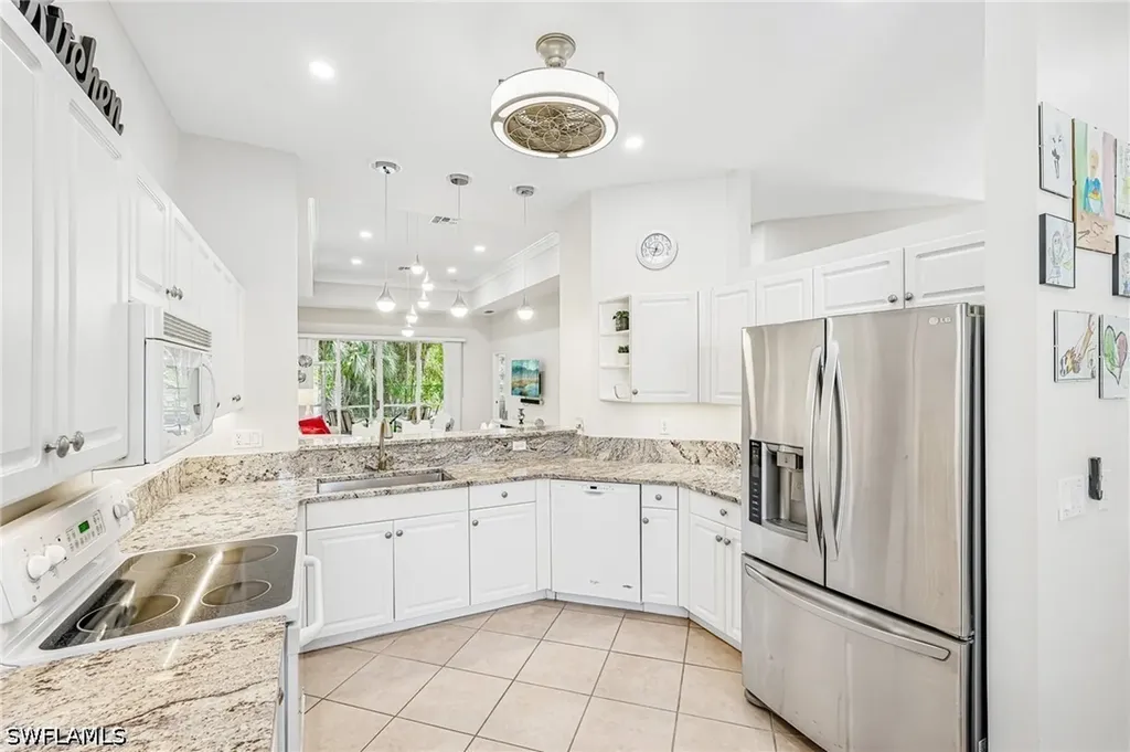 7859 Sanctuary Circle Naples FL 34104