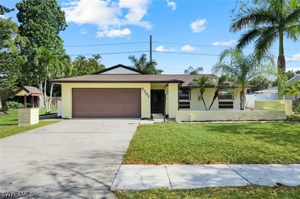 6302 Hofstra Court W Fort Myers FL 33919