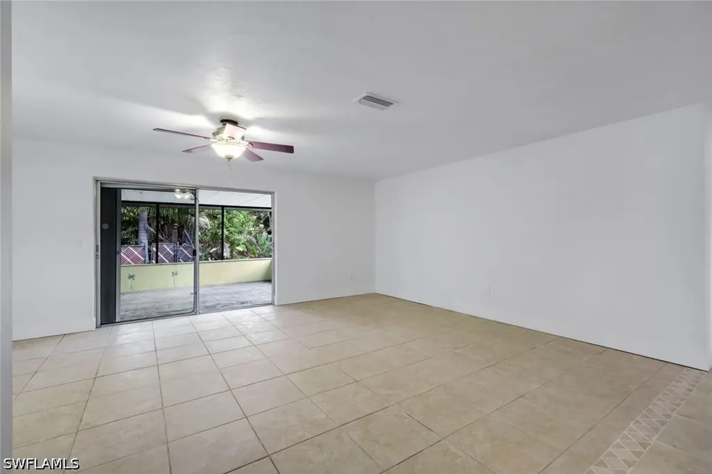 6302 Hofstra Court W Fort Myers FL 33919