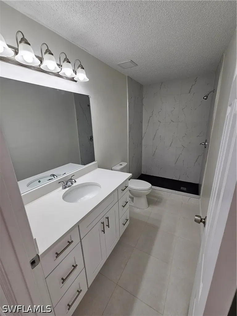 5234 Sholtz Street Naples FL 34113