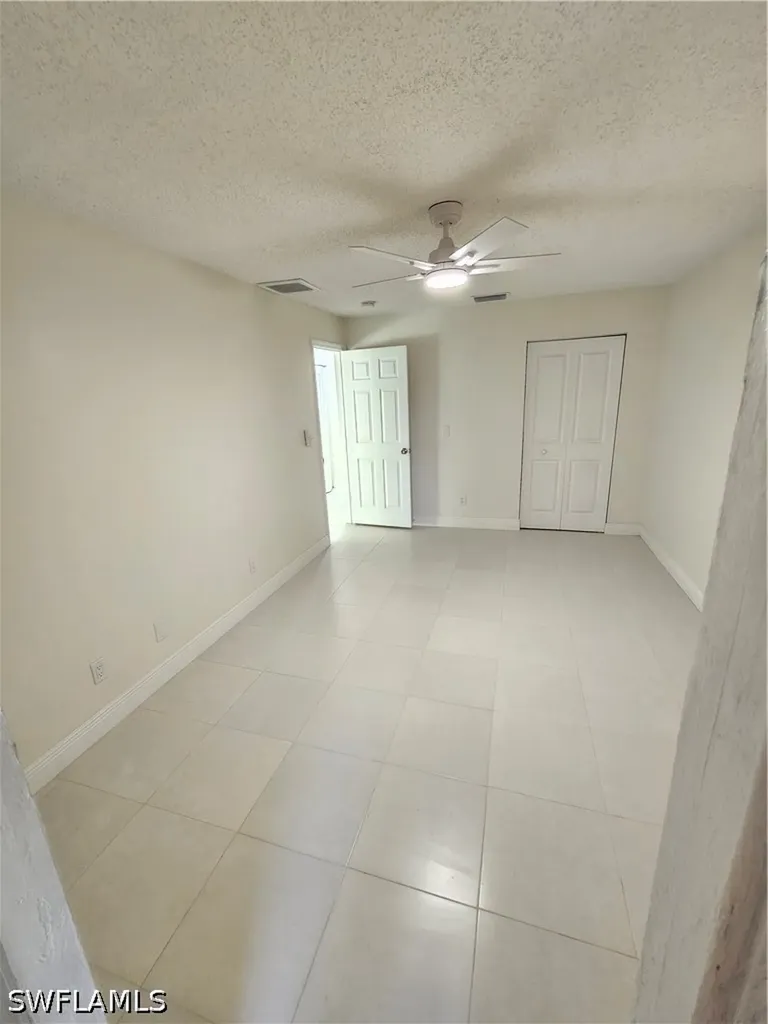 5234 Sholtz Street Naples FL 34113