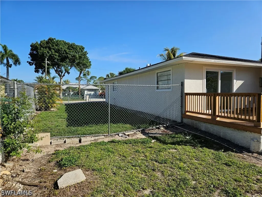 5234 Sholtz Street Naples FL 34113
