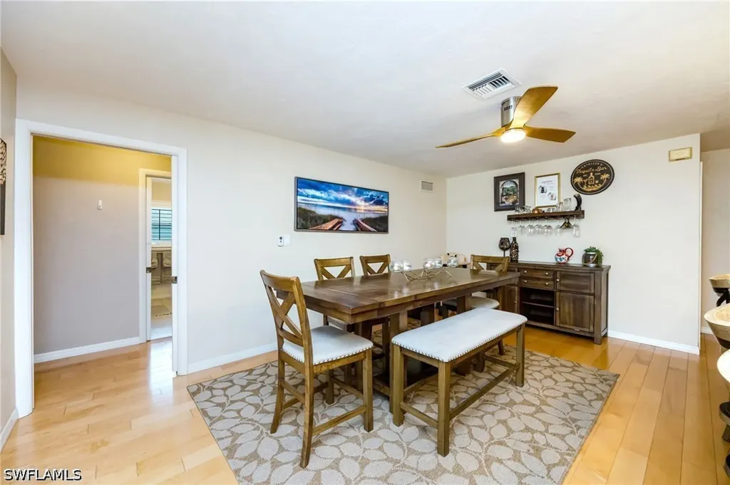 216 Willoughby Drive Naples FL 34110