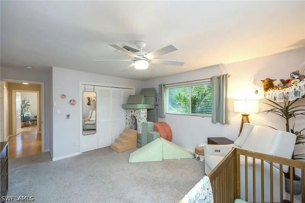 216 Willoughby Drive Naples FL 34110