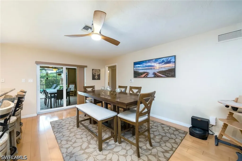 216 Willoughby Drive Naples FL 34110