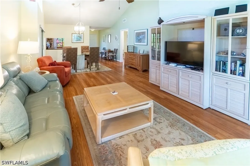 522 Beachwalk Circle Naples FL 34108