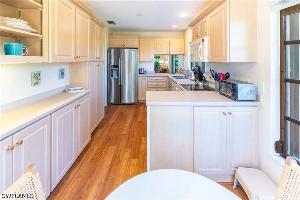 522 Beachwalk Circle Naples FL 34108