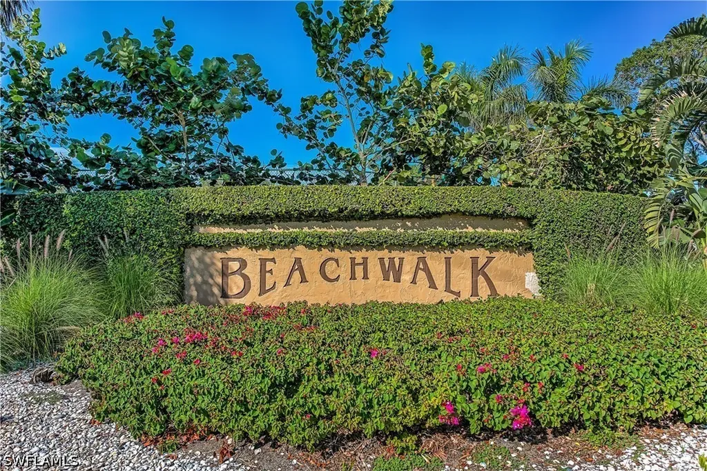 522 Beachwalk Circle Naples FL 34108