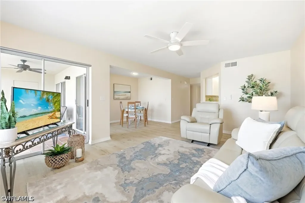 2875 Citrus Lake Drive Naples FL 34109