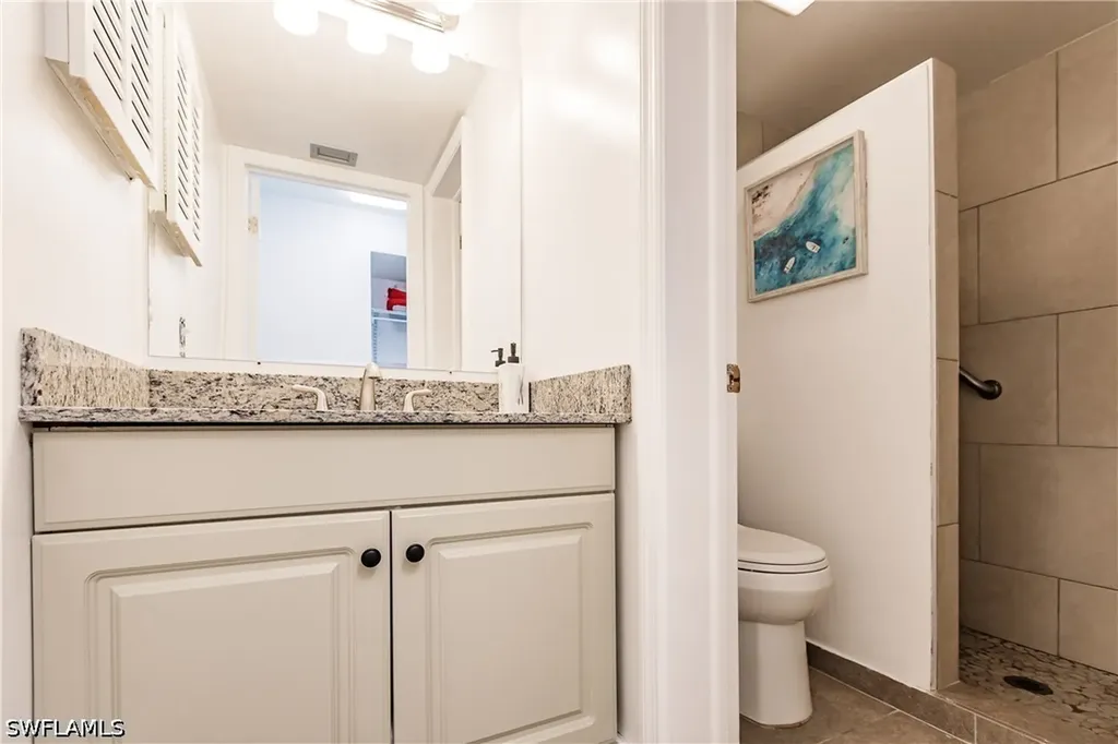 600 Neapolitan Way Naples FL 34103