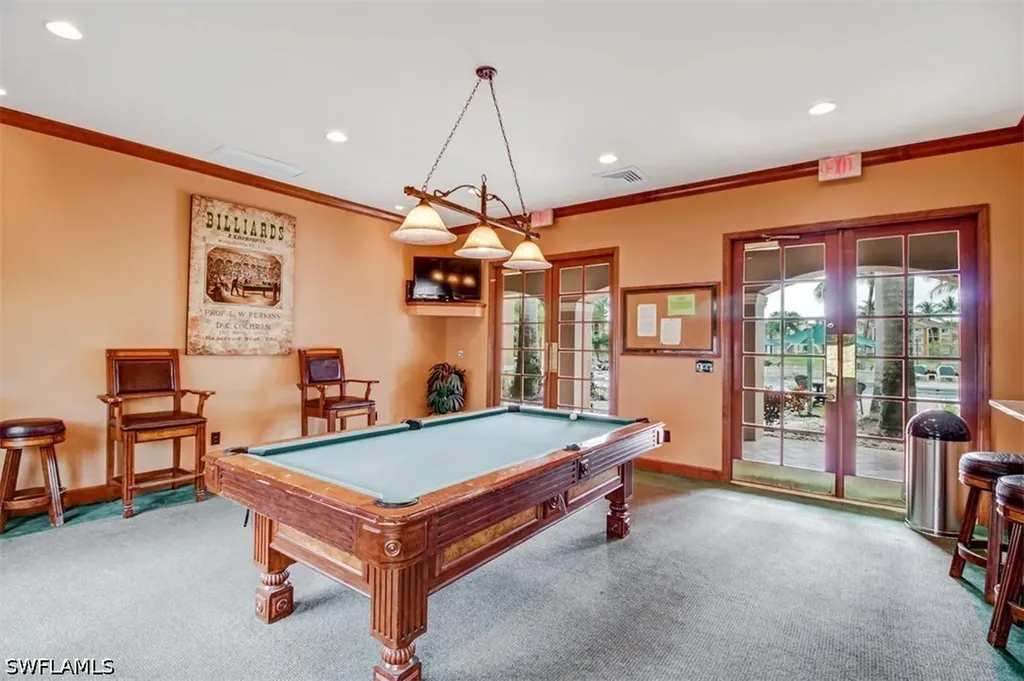 1265 Wildwood Lakes Boulevard Naples FL 34104