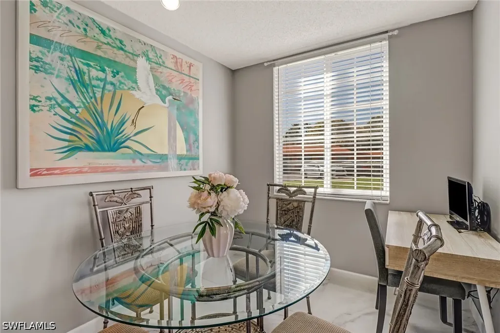 1265 Wildwood Lakes Boulevard Naples FL 34104