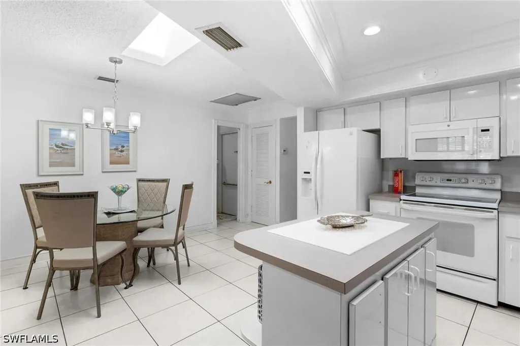 1020 28th Avenue N Naples FL 34103