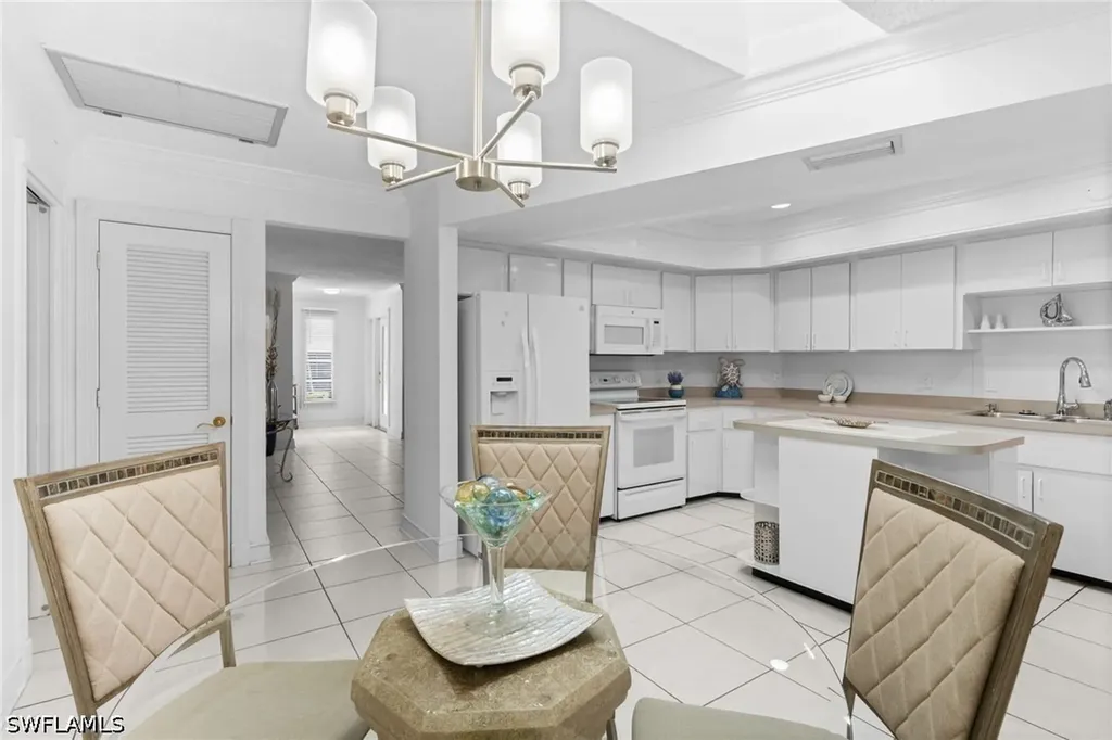 1020 28th Avenue N Naples FL 34103