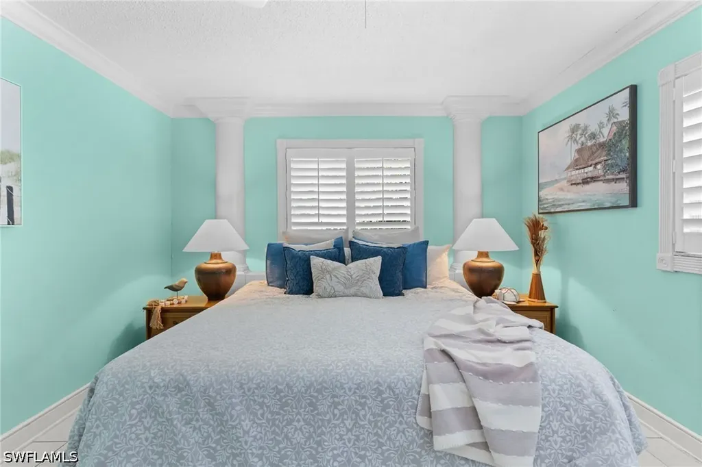 1020 28th Avenue N Naples FL 34103
