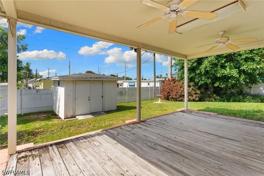 1020 28th Avenue N Naples FL 34103