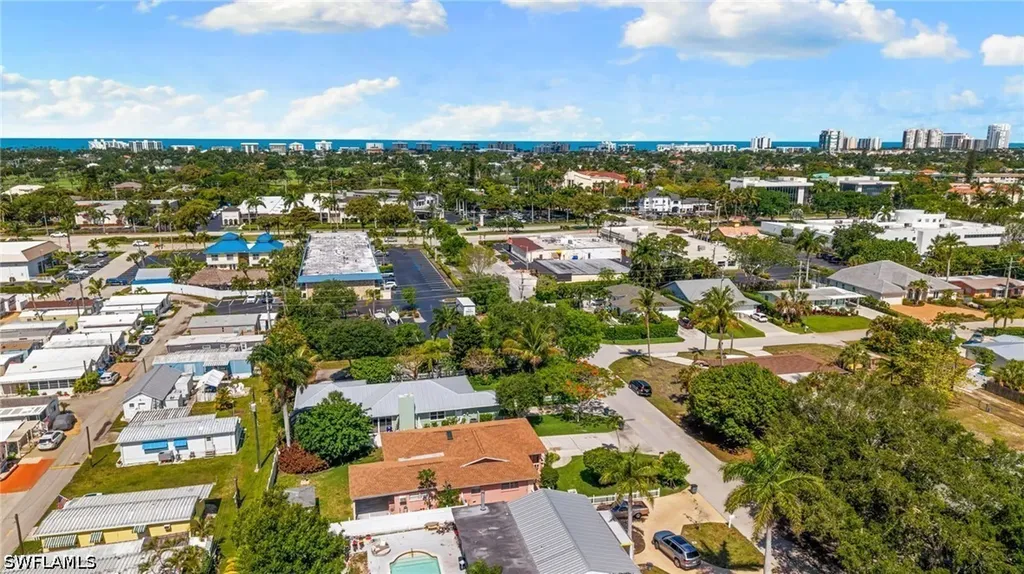 1020 28th Avenue N Naples FL 34103