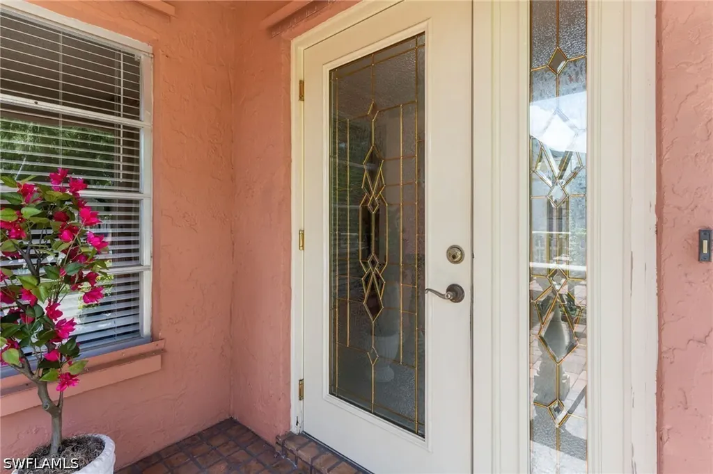 1020 28th Avenue N Naples FL 34103