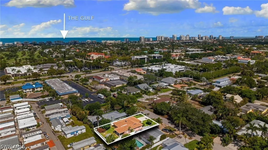 1020 28th Avenue N Naples FL 34103