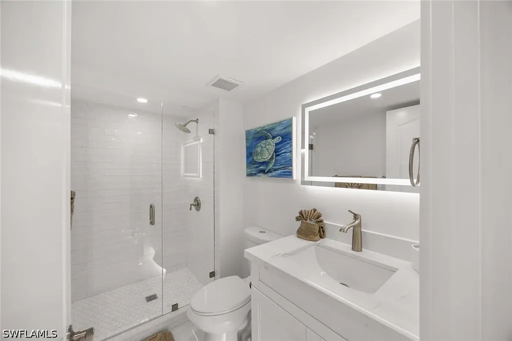 10475 Gulf Shore Drive Naples FL 34108