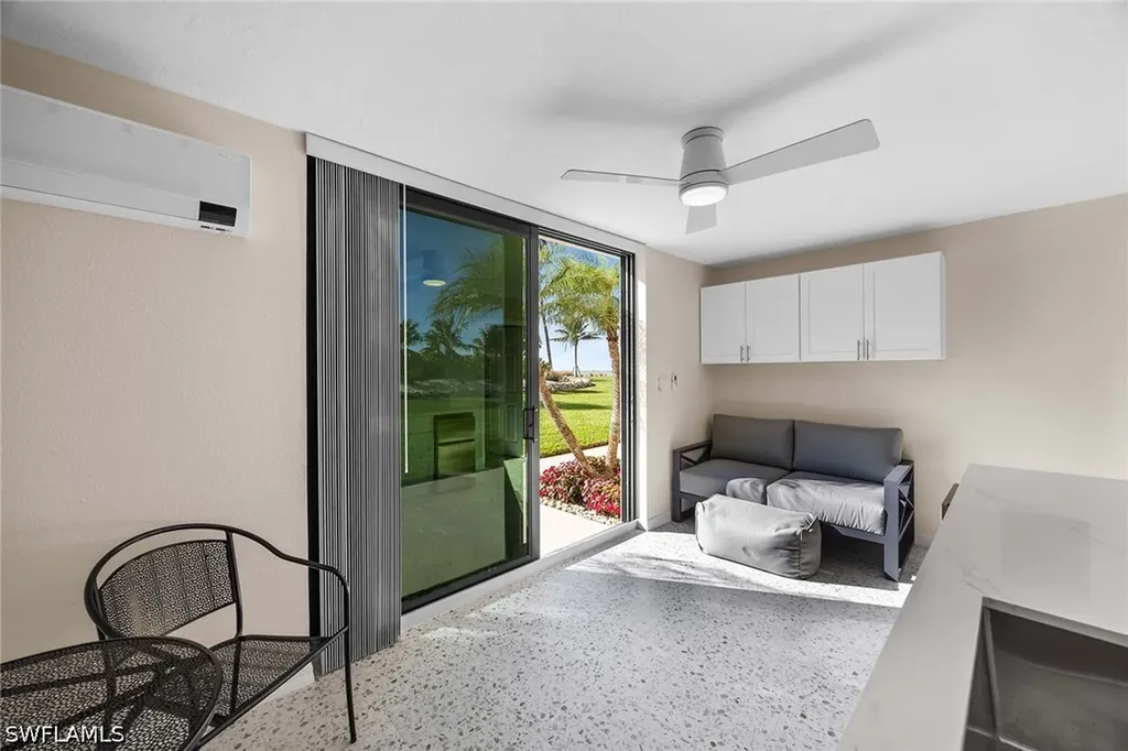 10475 Gulf Shore Drive Naples FL 34108