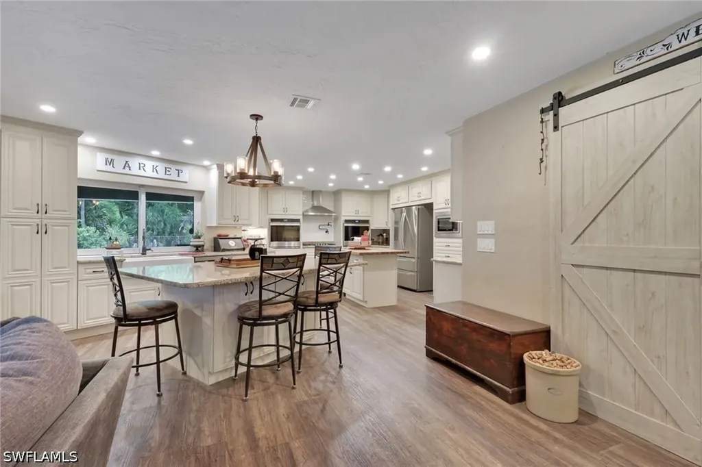 6101 Lancewood Way Naples FL 34116