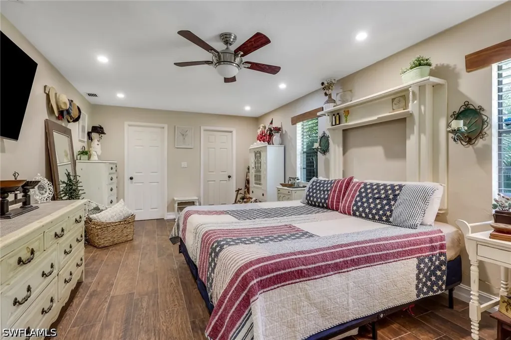 6101 Lancewood Way Naples FL 34116
