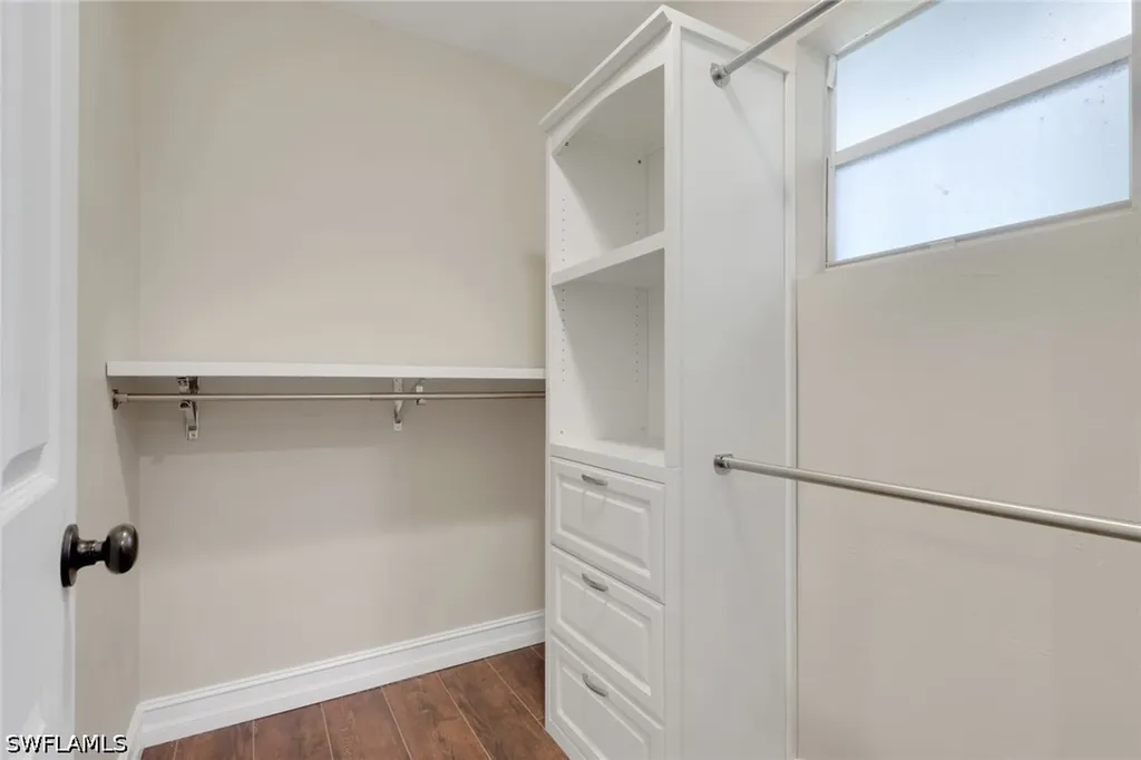 6101 Lancewood Way Naples FL 34116