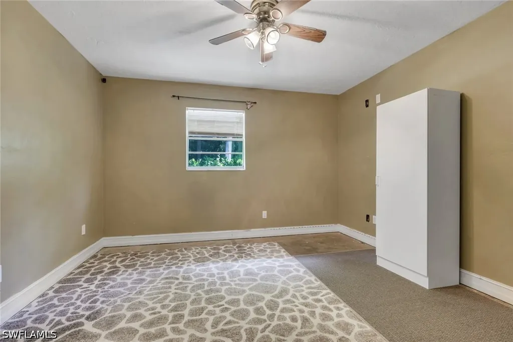6101 Lancewood Way Naples FL 34116