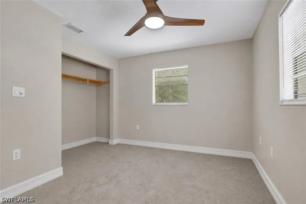 6101 Lancewood Way Naples FL 34116