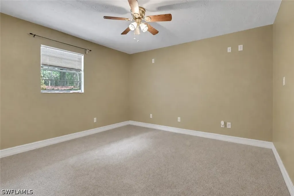 6101 Lancewood Way Naples FL 34116