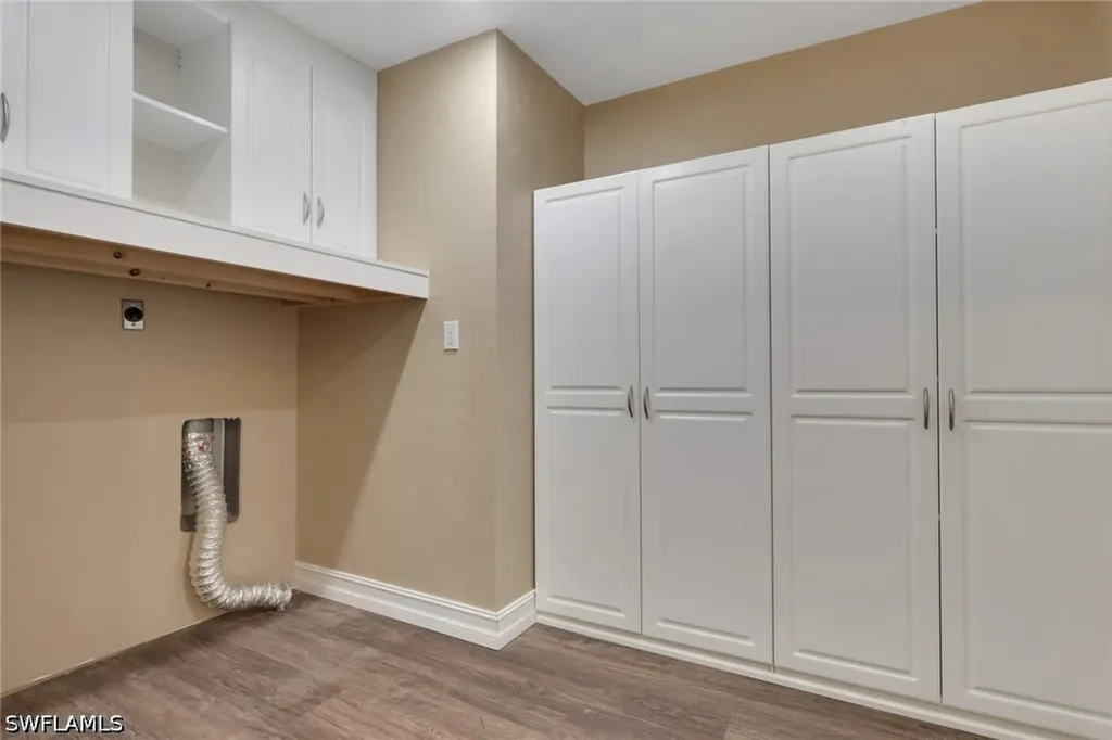 6101 Lancewood Way Naples FL 34116