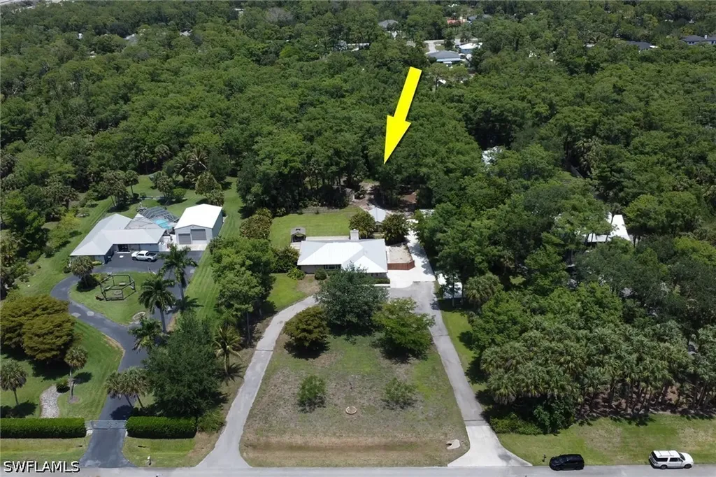 6101 Lancewood Way Naples FL 34116