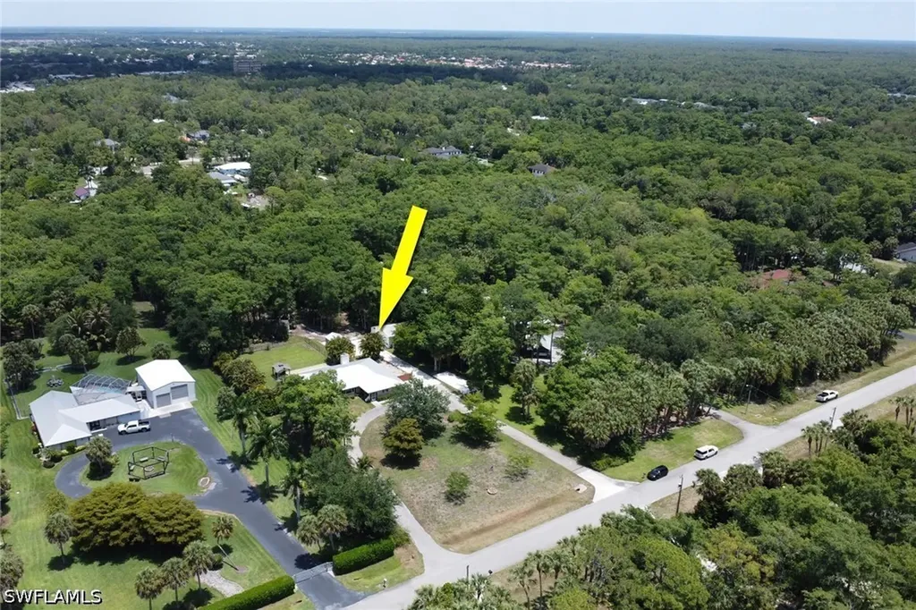6101 Lancewood Way Naples FL 34116