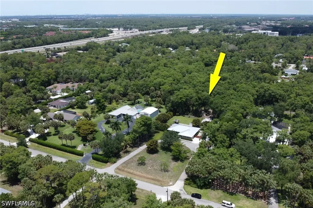 6101 Lancewood Way Naples FL 34116