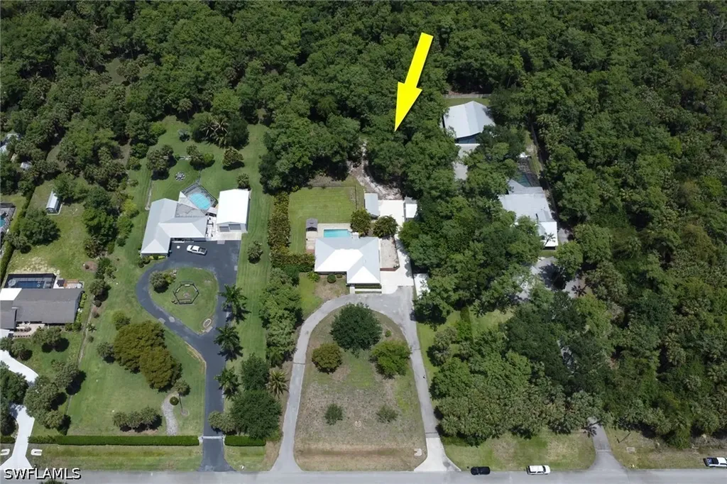 6101 Lancewood Way Naples FL 34116