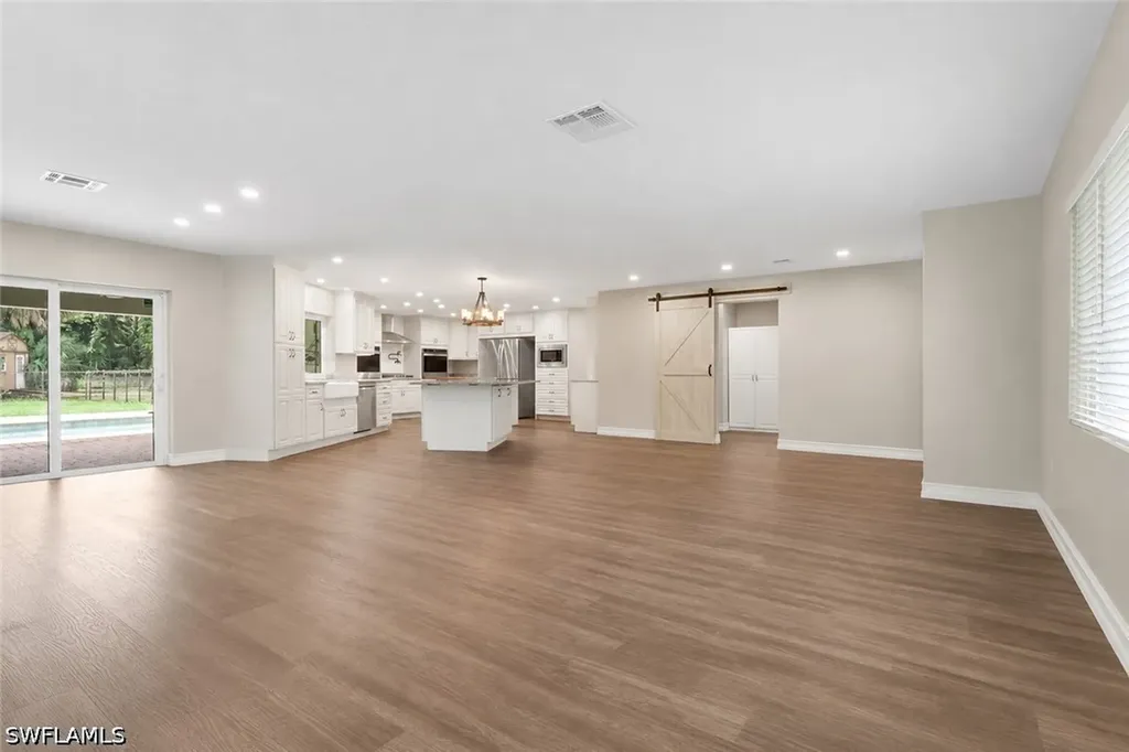 6101 Lancewood Way Naples FL 34116