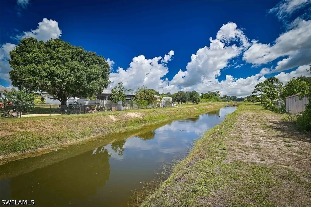 917 Albert Avenue Lehigh Acres FL 33971
