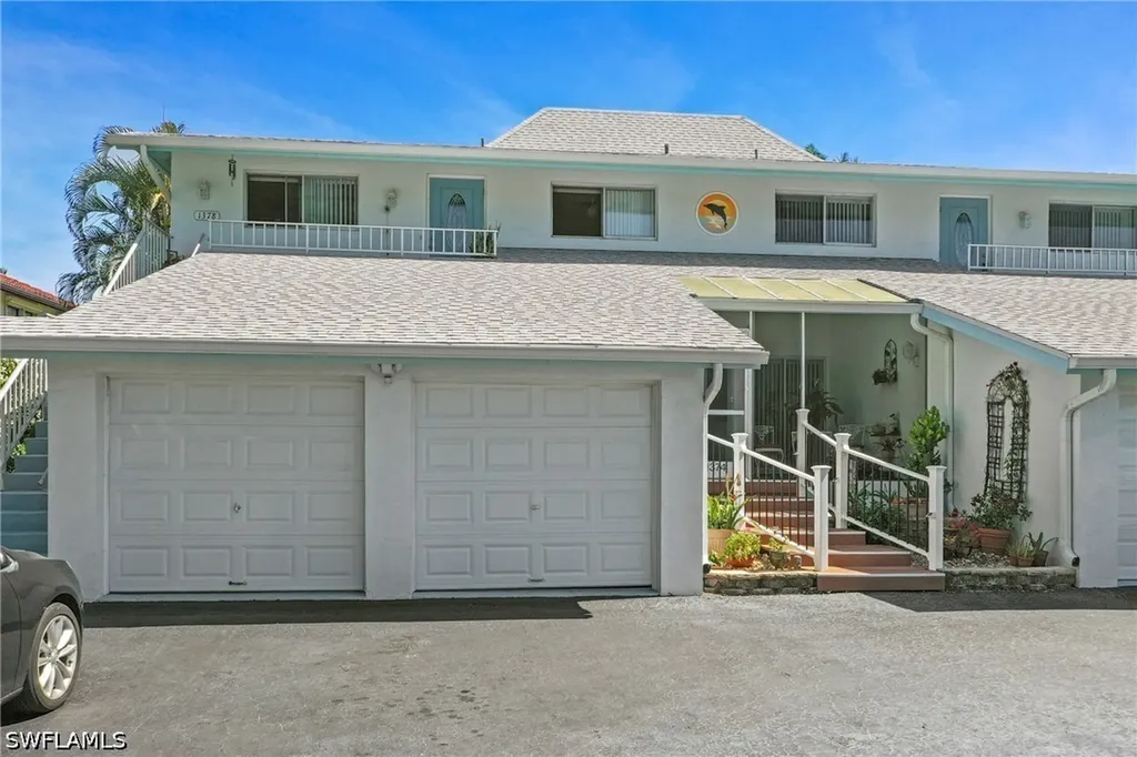 1376 Chesapeake Avenue Naples FL 34102