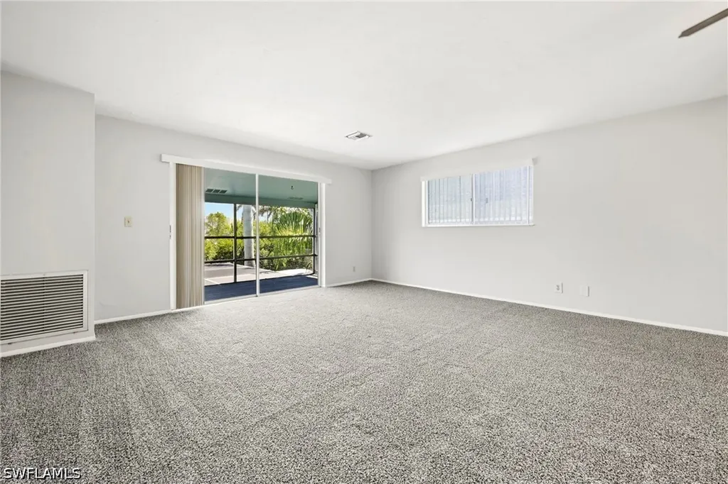 1376 Chesapeake Avenue Naples FL 34102