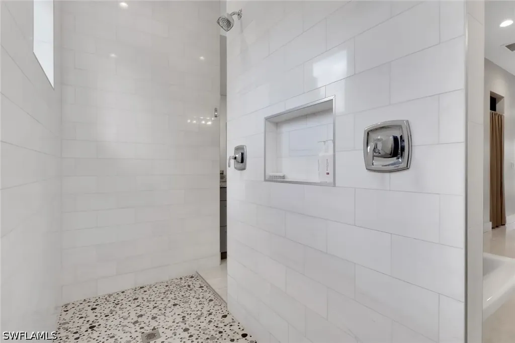 3028 Woodstock Avenue Naples FL 34120