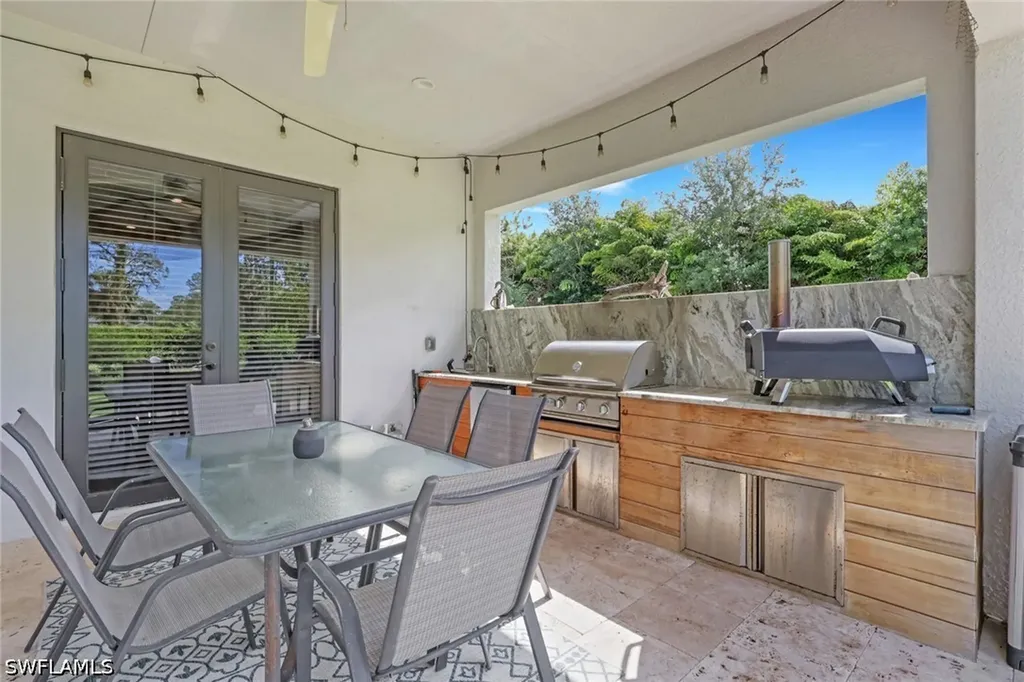 3028 Woodstock Avenue Naples FL 34120