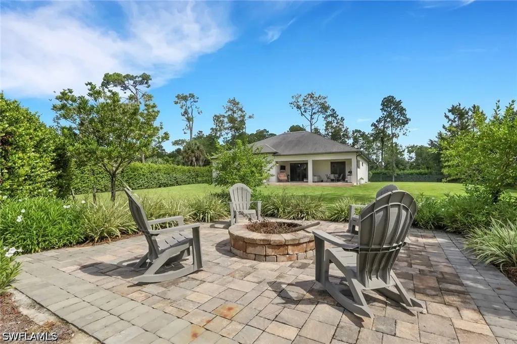 3028 Woodstock Avenue Naples FL 34120
