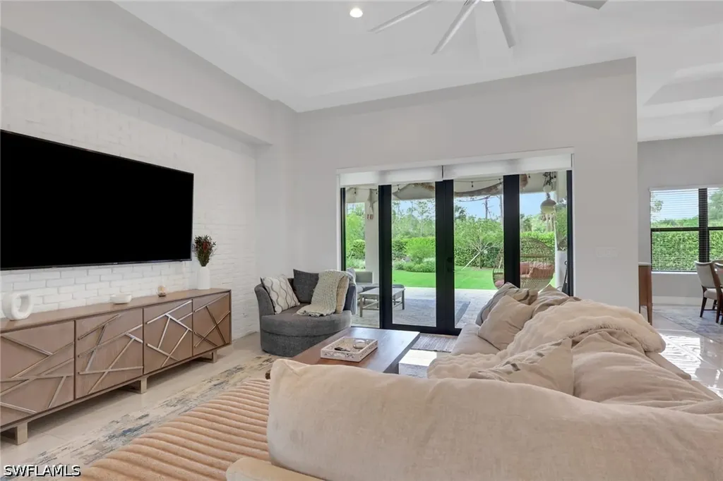 3028 Woodstock Avenue Naples FL 34120
