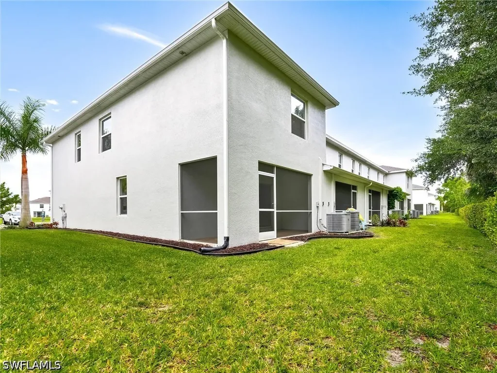 15359 Wildflower Circle Naples FL 34119