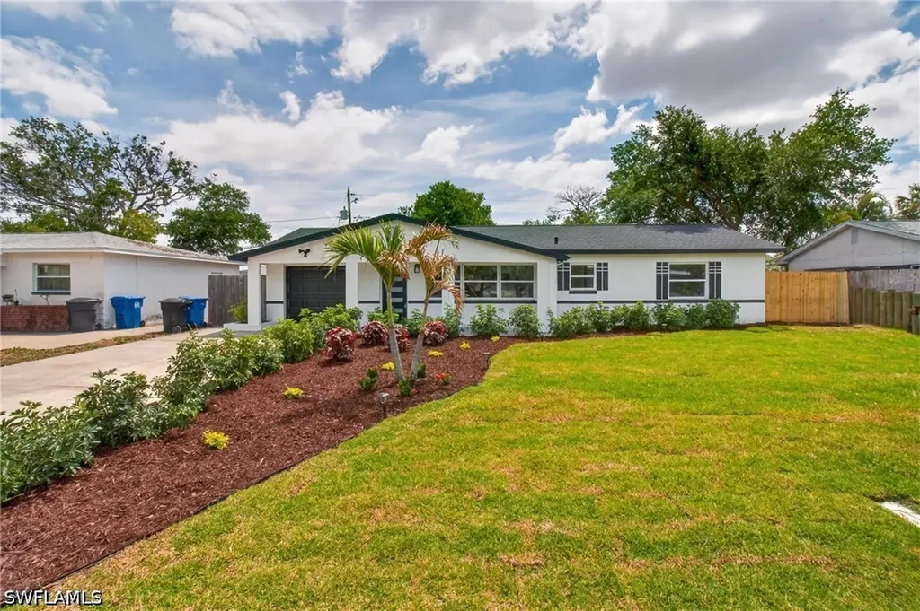 2897 66th Way N St. Petersburg FL 33710
