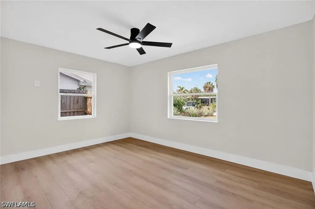2897 66th Way N St. Petersburg FL 33710